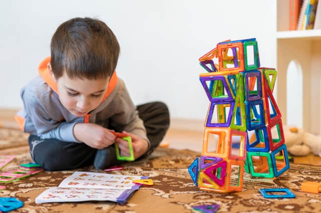 <p>Best educational games and books for children</p>