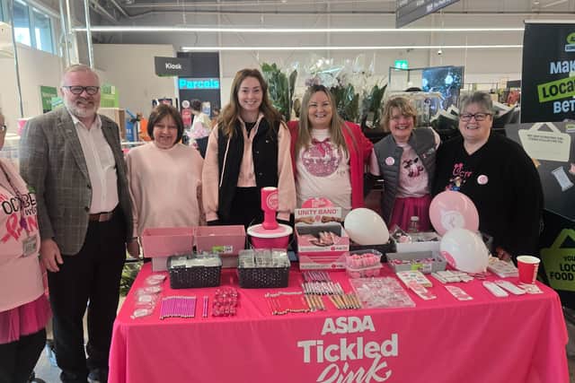 L-R Community and Customer Champion Hazel Culbert alongside MSP Martyn Day and volunteers Irene Doig, Rhea Cruickshanks, Hayley Richards, Jennifer Furay and Valerie Richards.