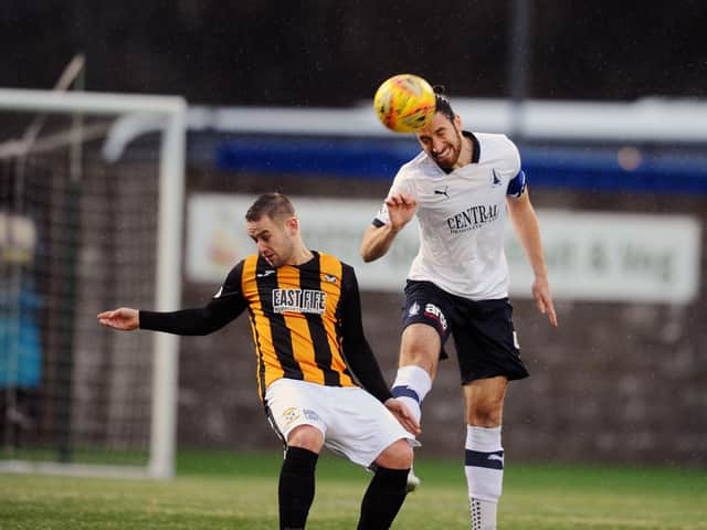 Defences were on top at Bayview. Pic by Michael Gillen.