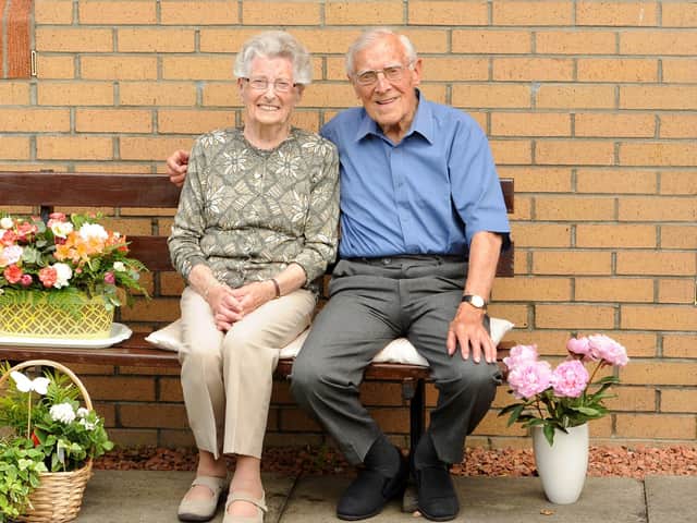 Allan and Isa Masson celebrated their 75th wedding anniversary on June 18, 2020. Pic: Fife Photo Agency
