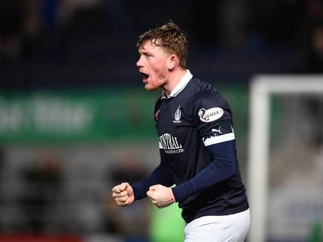 28-year old full back Doyle has joined Queen's Park following his release from Falkirk