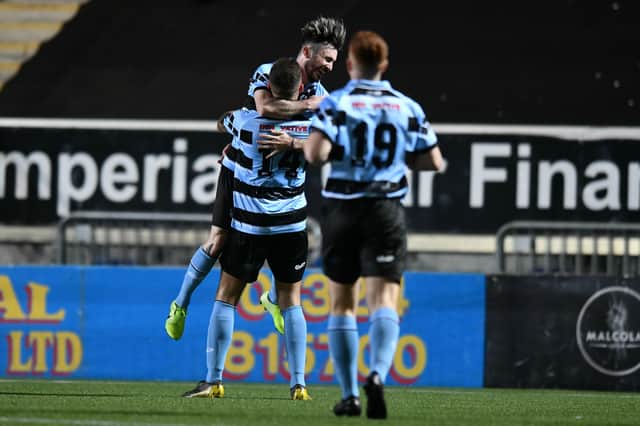 East Stirlingshire celebrate the winner. Picture: Michael Gillen.