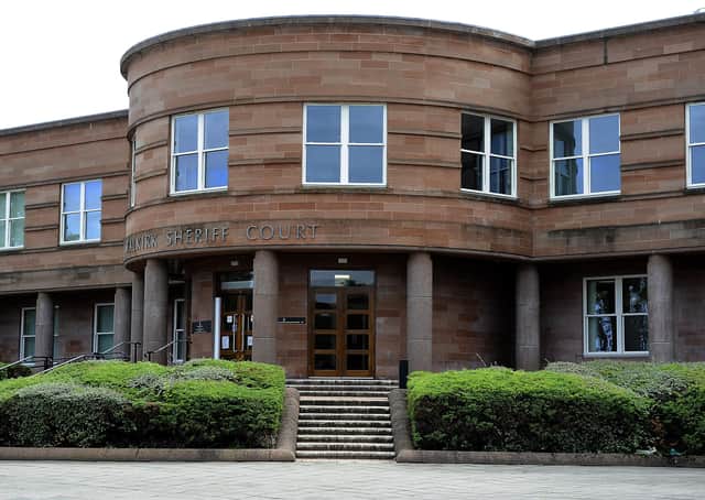Picture Michael Gillen. CAMELON. Falkirk Sheriff Court exterior.