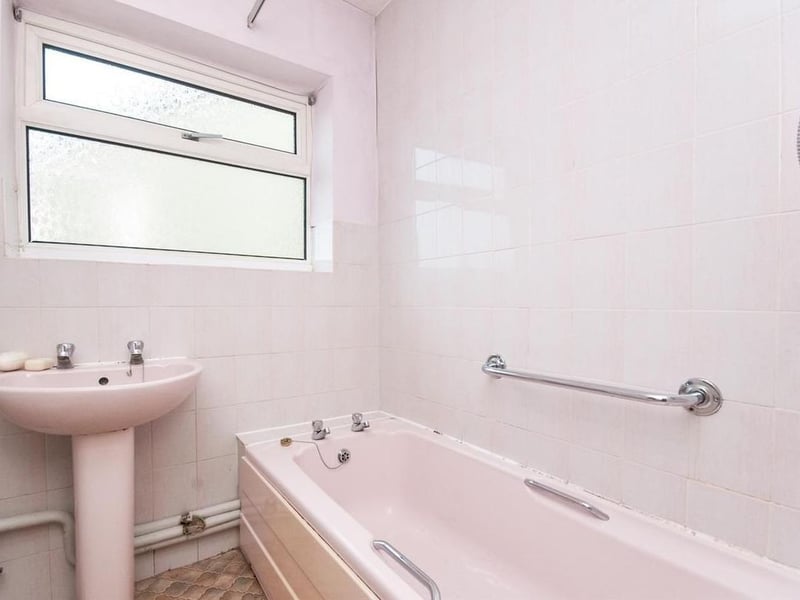 Mortimer Gardens, Polegate, via Zoopla
