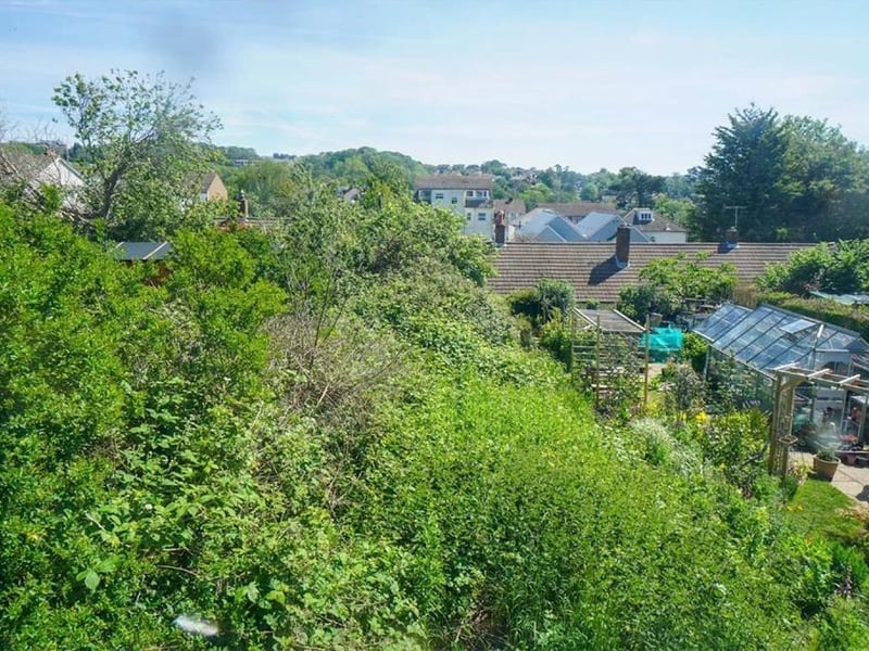 Willingdon Avenue, St Leonards-on-Sea, via Zoopla
