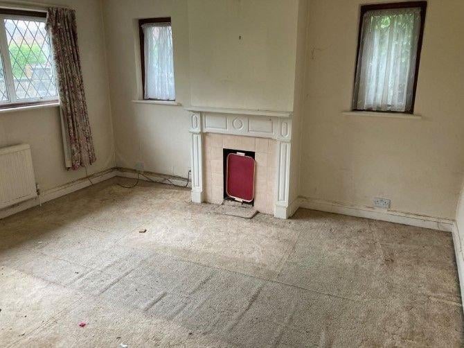 Albert Road, Polegate, via Zoopla