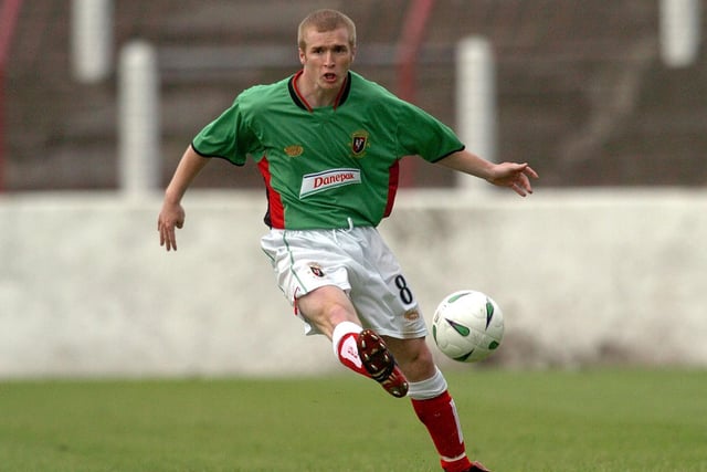 Gavin Melaugh   (Substitute   -   Glentoran):   Gavin was a natural on either foot and loved to get on the ball. His work hard was underrated in my opinion and great bloke off the pitch.