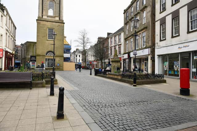 Falkirk residents are following social distancing advice and avoiding shops, data from Google suggests.