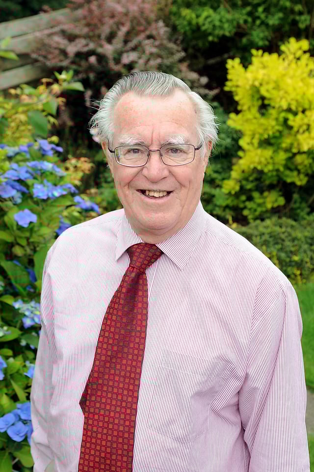Falkirk Herald gardening guru Sandy Simpson