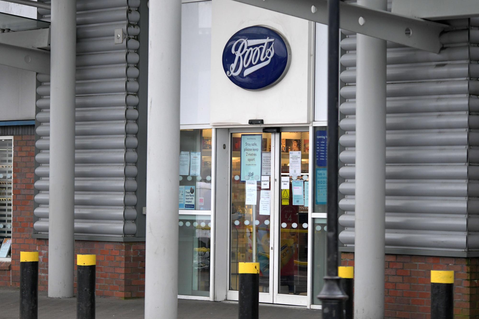 Falkirk man admits stealing cosmetics from Boots Falkirk Herald