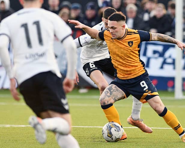 13-01-2024. Picture Michael Gillen. EDINBURGH. Meadowbank Stadium. Edinburgh City FC v Falkirk FC. Season 2023 - 2024. Matchday 21. SPFL cinch League One. Jordan Allan 9.