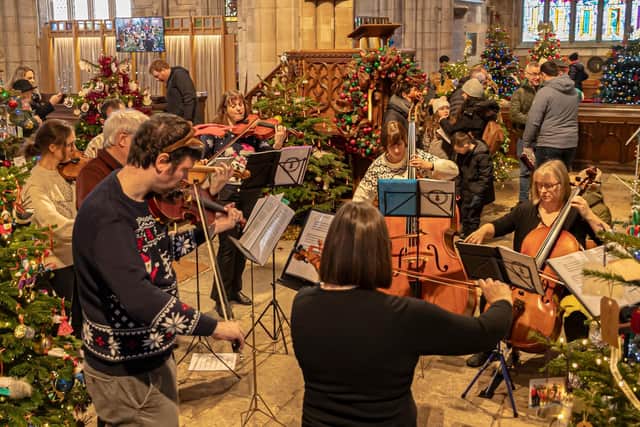 Visitors were treated to some festive tunes thanks to these musicians.