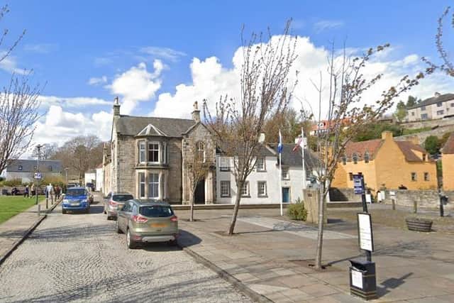 The Sandhaven area of Culross is often crowded with parked cars. Pic: Google Maps