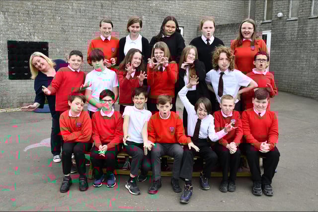 Hallglen Primary School