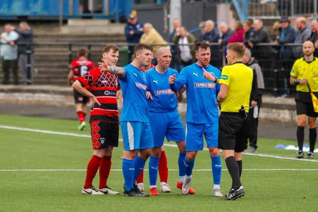 Shire and local rivals Bo'ness United will face each other in the semi-final