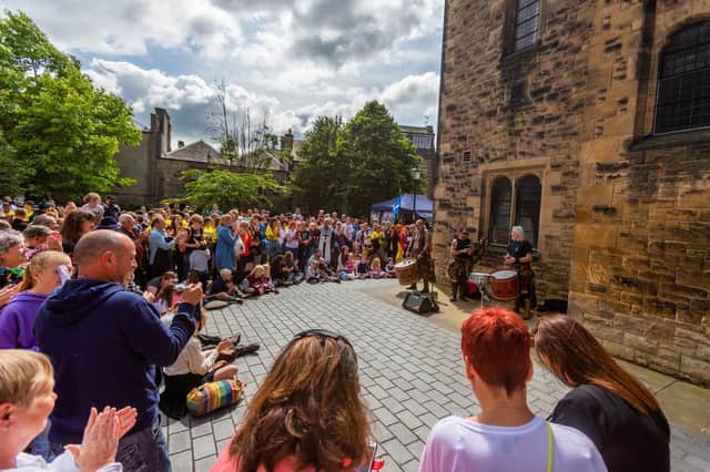 Mediaeval markets, the torture tent, fight a knight and so much more – don’t miss the Battle of Falkirk event on July 23.