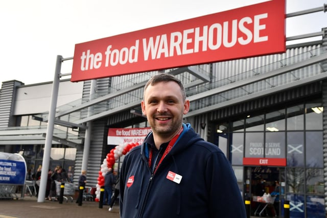 Falkirk Food Warehouse opens