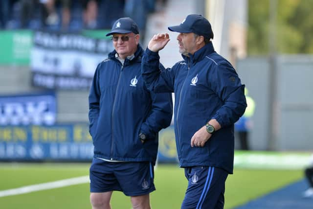 Paul Smith on the touchline alongside boss John McGlynn (Photo: Michael Gillen)