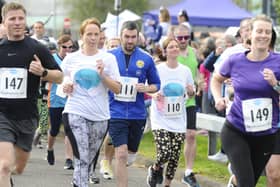 Here's hoping the weather is kind for the runners this year as it was in 2022. Pic: Alan Murray