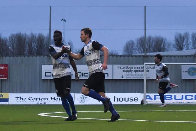 Shire duo Fotheringham and Gomis (Photo: Alex Johnson)