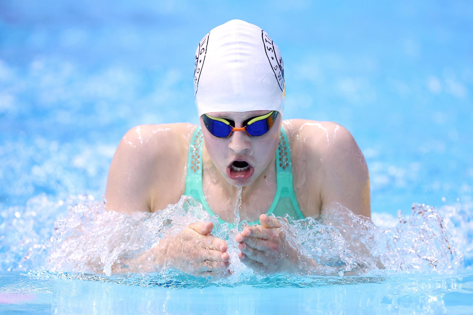Commonwealth Games is the goal for Falkirk star swimmer Suzie McNair