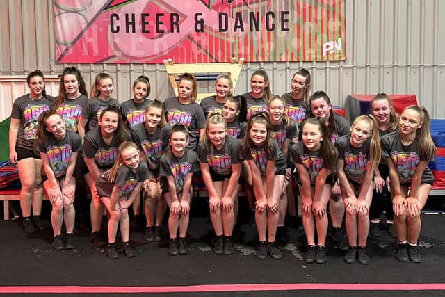 Elite Evolution Cheer and Dance before heading off to America.