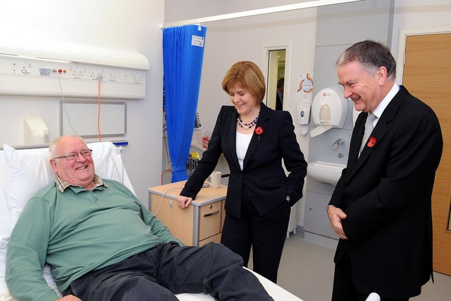 Forth Valley Royal Hospital she met patient George Woods with Ian Mullen.