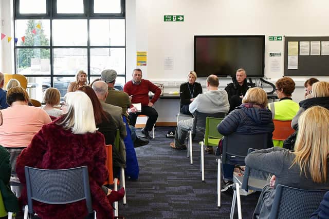 Members of Denny and District Community Council and the public met with Chief Inspector Lynsey Kidd, and Inspector Colin Sutherland