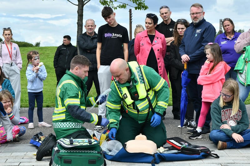 Scottish Ambulance Service Special Operations Response Team (SORT) paramedics Ryan McLaughlin and Neil Malcolm show off their life saving skills 
(Picture: Michael Gillen, National World)
