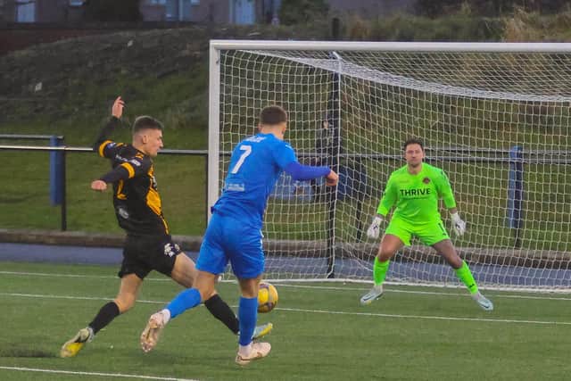 07/01/23 Bo'ness United v Berwick Rangers Johnston shoots for Bo'ness