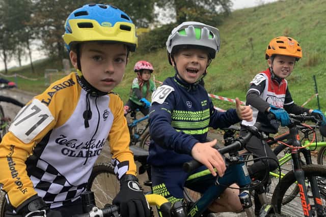 Falkirk Junior Bike Club members are taking on a second 12-hour relay to fundraise for Strathcarron Hospice.