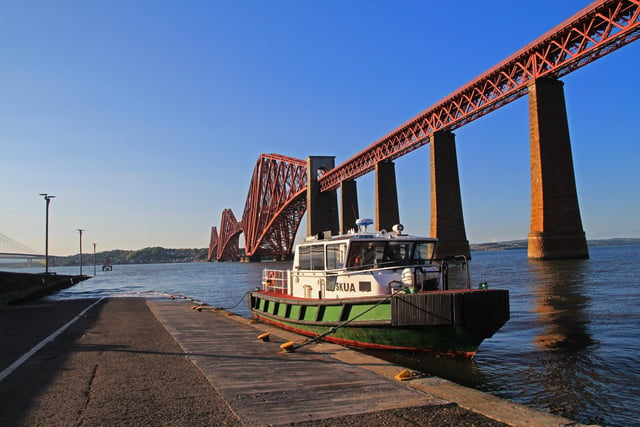 Hawes Pier at South Queensferry on the River Forth taken by William Chalmers of Shieldhill.