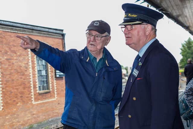 Charlie Gallacher with Bo'ness Stationmaster Bill Wilson