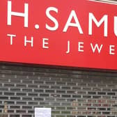 H. Samuel has closed its Falkirk store