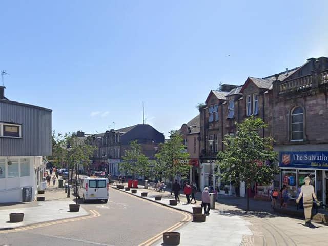 Emergency services were called to the scene on Alloa’s High Street just after 3pm this afternoon.