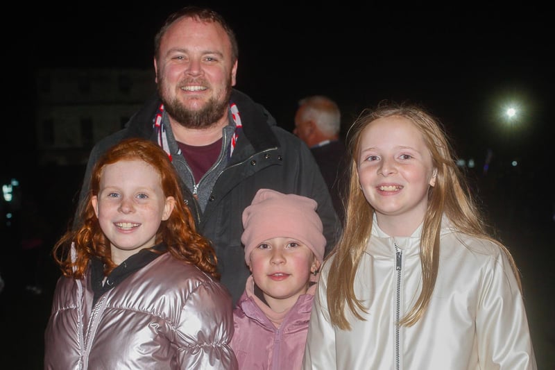Scott with Lexi, 11; Ava, 9; and Niamh, 10, from Bo'ness were among those enjoying the fireworks on Sunday.