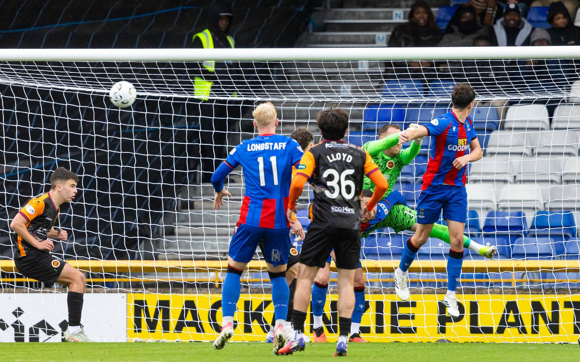 Marvin Bartley on Stenhousemuir's first league loss, Dundee United loanee and Raith Rovers clash
