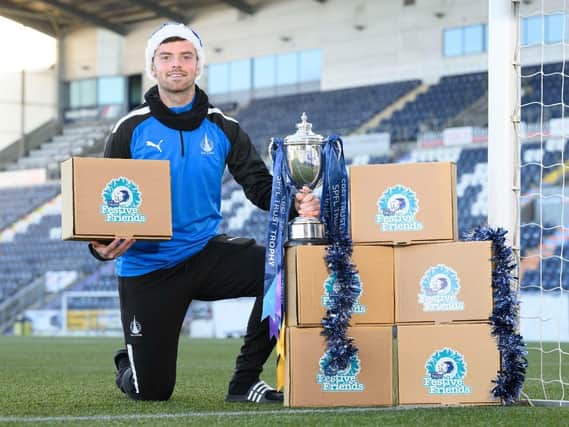 Craig McGuffie gets into festive spirit ahead of facing Dundee (Pic Craig Watson)