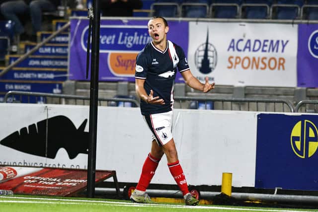 08-10-2024. Picture Michael Gillen. FALKIRK. Falkirk Stadium. Falkirk FC v Livingston FC. Season 2024 - 2025. SPFL William Hill Championship. Match Day 6. Aidan Nesbitt 10.