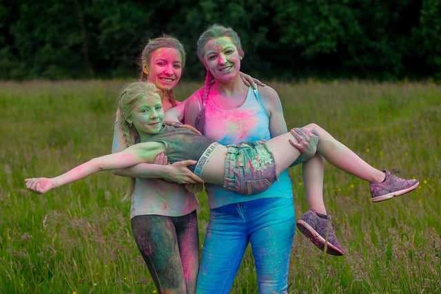 Revolution Festival Stephanie Thomson, Lianne Ferris, and Lauren Ferris from Falkirk 2019