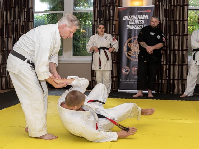 Kuroyaki Ryu Martial Arts Academy hosted the 30th anniversary celebrations of the International Bujutsu University.