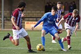 Bo'ness United try to launch an attack