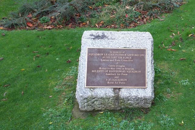 Memorial to Patrick Gifford, who shot down the first enemy aircraft.