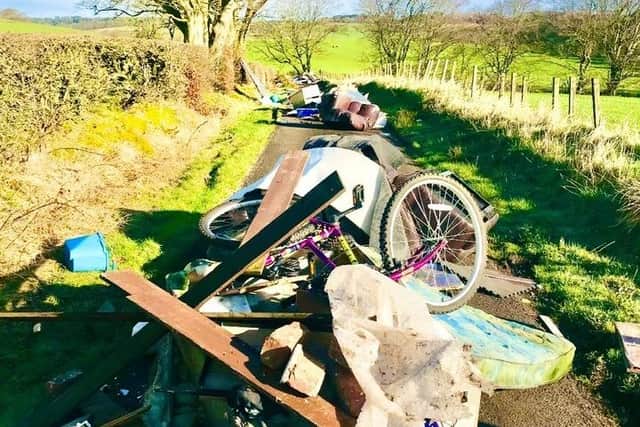 Fly-tipping on a road off the B8022 near Slamannan