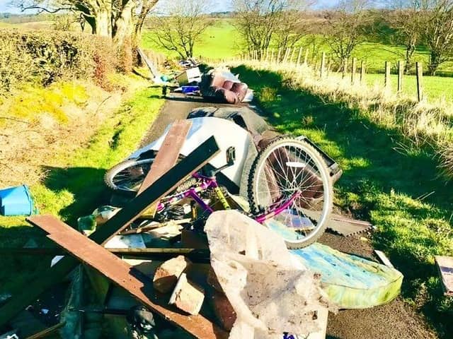 Fly-tipping on a road off the B8022 near Slamannan