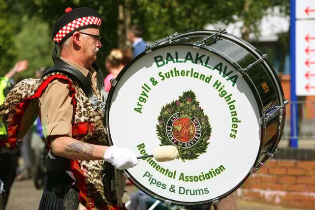 Argyll and Sutherland Highlanders pipe band.