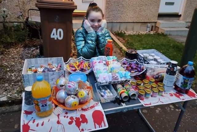 It was chillier on Hallowe'en but that didn't stop Isla setting up her stall.