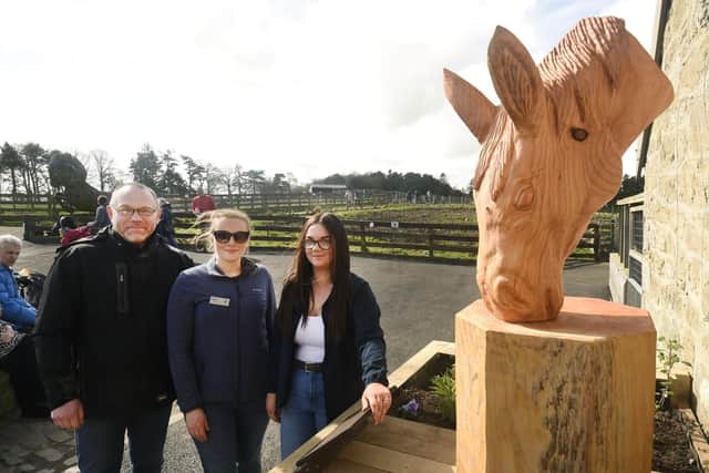 Assistant Countryrside Ranger Caitlyn Macmillan, right, unveiled the sculpture in memory of Hamish the Clydesdale horse at Muiravonside Country Park watched by Countryside Ranger Claire Martin and Team Leader Angus Duncan.