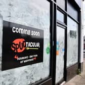 A sign has appeared in the window of the former cafe in the east end of Falkirk town centre (Picture: Michael Gillen, National World)