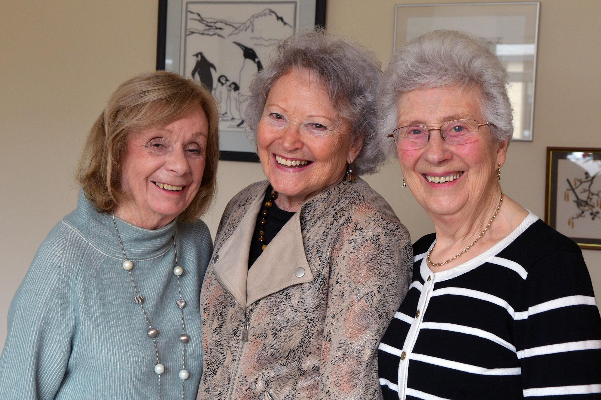 Former Falkirk High pupils recall the night they performed in Edinburgh for HM The Queen - Vimarsana News